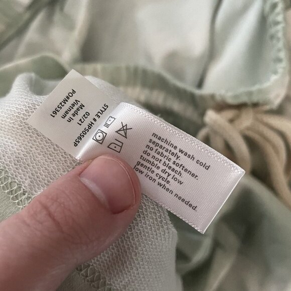 Three Dots Women S Green White Tie Dye Terry Drawstring Casual Comfy Shorts NWT - Picture 8 of 9